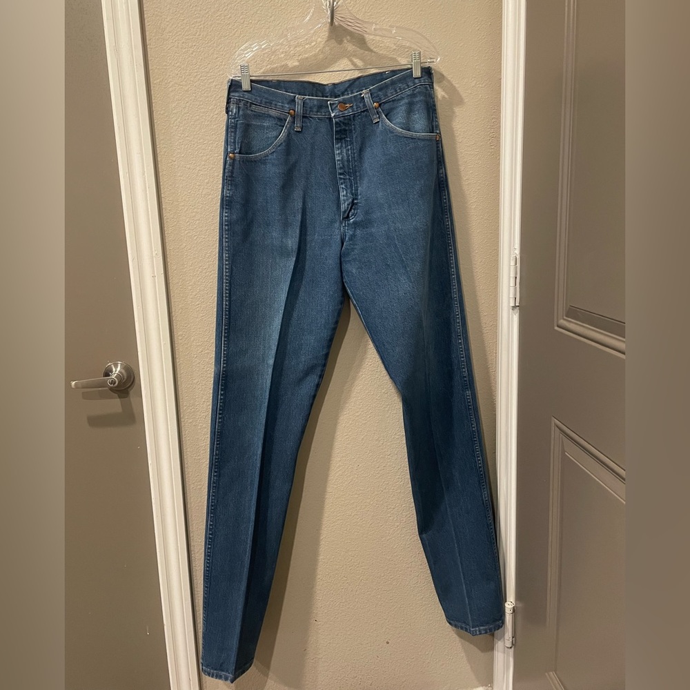 Men’s Wrangler Jeans (34x38) - Dark Wash